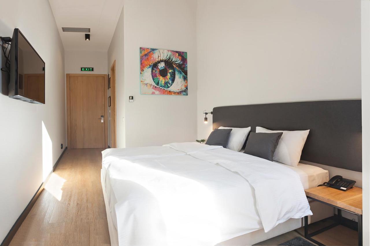 Kombinat Rooms City Center Novi Sad Eksteriør billede